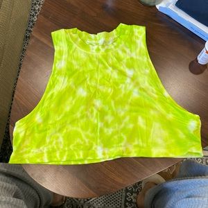 Lululemon cropped tank. Never worn!!